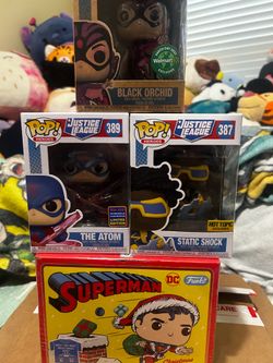 Justice league Funko plus pop tee