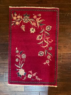 Hand-Knotted Wool Oriental Rug – 37.5" x 24" – Beautiful Floral Design