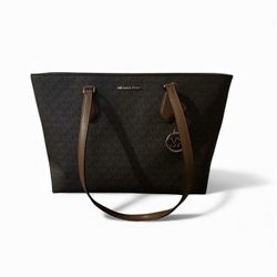 Michael Kors Tote