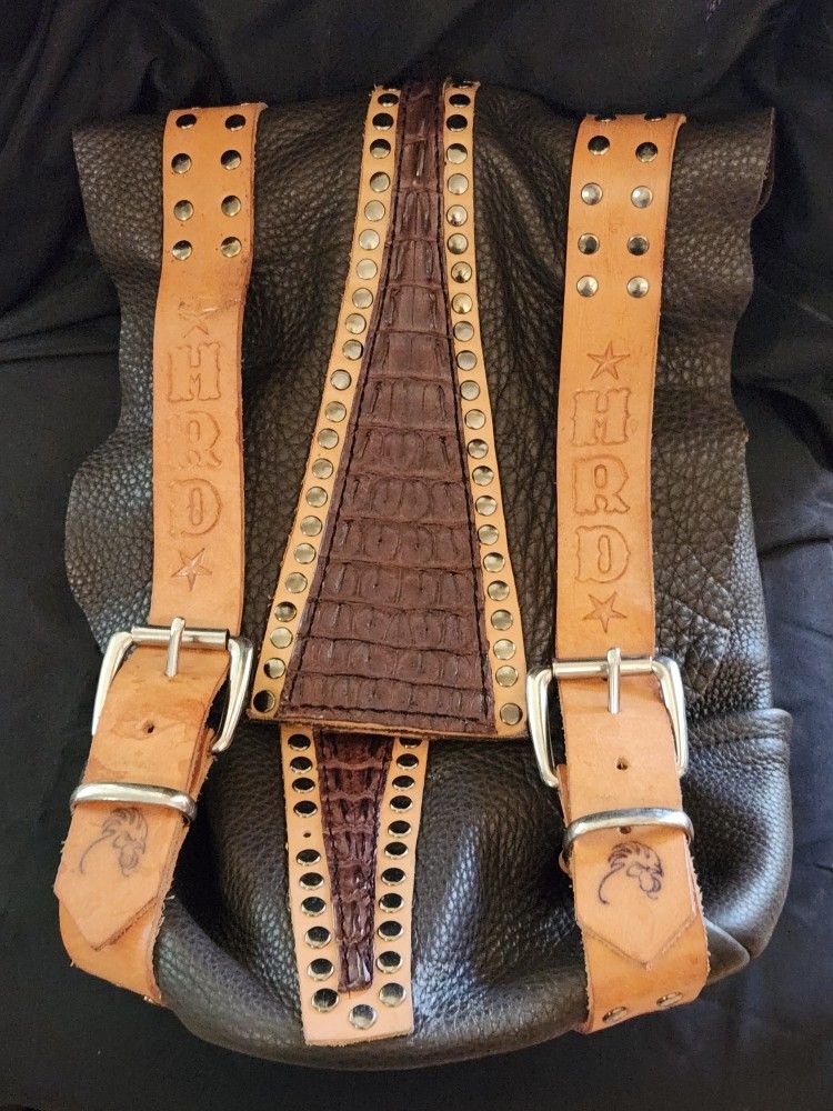 Genuine Leather Heavy Backpack / Rucksack / Travel Bag With Heavy Buckles, Large, Clean. Unique