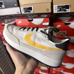 Tom Sach Size 10 Men New Nike Men’s 