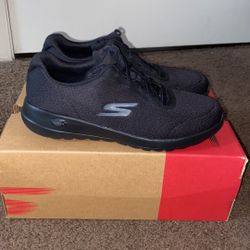 Skechers Women's Shoes Slipper Trainers Sports Running Black 124094 New Size 9