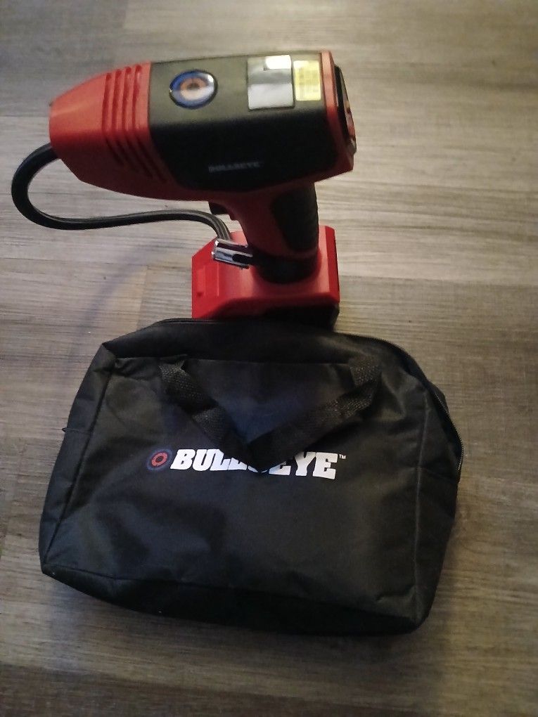 Bullseye Battery Air Pump