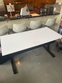 Standing Desk White Top Black Frame