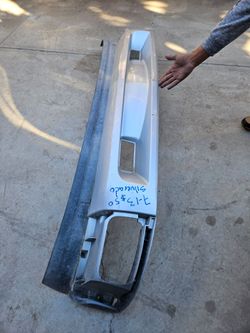 Chevy silverado 1500 front bumper plastic