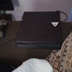 PlayStation 4 Slim 1 TB