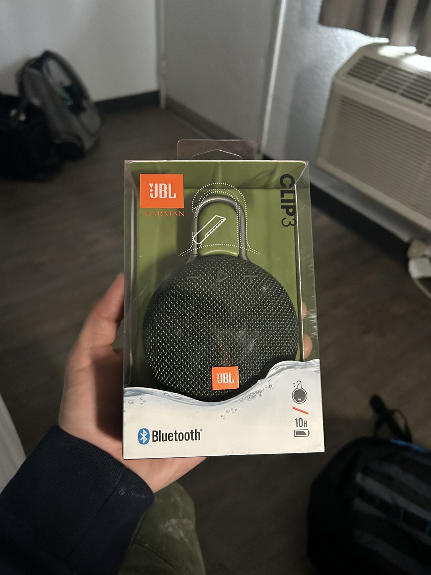 JBL BLUETOOTH SPEAKER