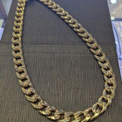175.8 gram's of Cuban Gold Chain 17MM 26" 10k