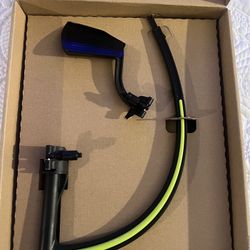 The Hanger Golf Training Aid - Right Handed (New)