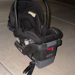 GRACO SnugRide Infant Car Seat W/Base (Will Bundle Deal With Stroller)