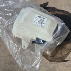 1999 Tacoma Windshield Washer Tank With Pump