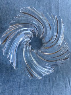 Mikasa Crystal? Clear Glass Wave Swirl Centerpiece 13” Bowl