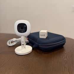 Nanit Smart Baby Monitor + Flex Stand + Travel Case