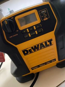 Dewalt Portable Jump Starter