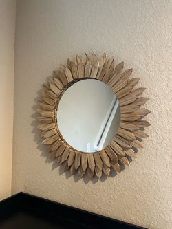 Entryway mirror