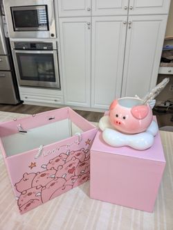 Pinky Piggie Cup