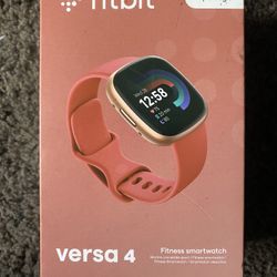 Fitbit Versa 4 