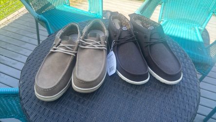 Hey dudes men size 12 brand new