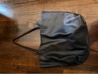 Black Medium Bag