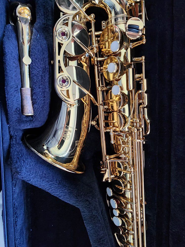 Yamaha Alto Saxophone 62III