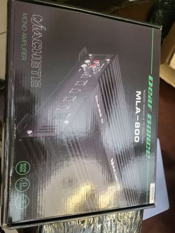 deaf bonce 800 bass amp new