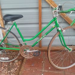 $275 VINTAGE SCHWINN BIKE BUNDLE