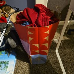 Free Clothes Teen Or Young Adult- Ladies