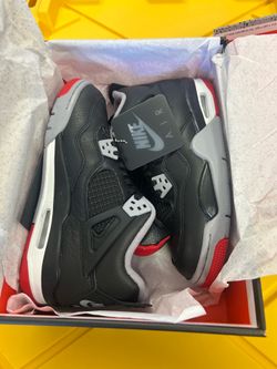 Nike Air Jordan 4 Retro