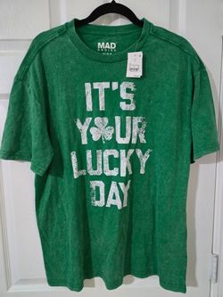 Mad Engine St. Patrick's Day Graphic T-Shirt Medium