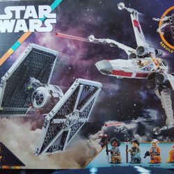 LEGO  75393.    STAR WARS TIE FIGHTER & X WING MASHUP