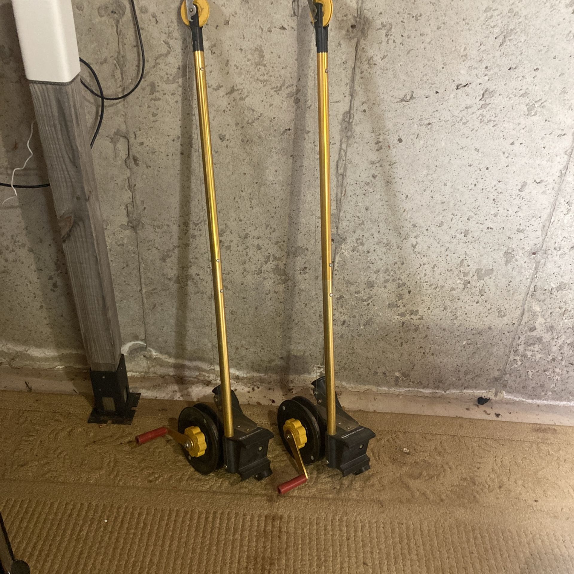 2 Penn 625 Downriggers