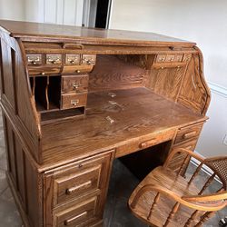 100% Oak Roll top Desk with Chair