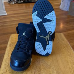 ALMOST NEW CONDITION JORDANS size 3Y