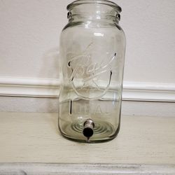 Vintage one gallon Ball glass canning lightning jar w/ eagle emblem