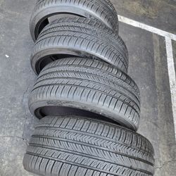 4.  PCS OF TIRES.   MICHELIN PILOT SPORT ALL SEASON 4.    SIZE 255/35/21.      &     275/35/21