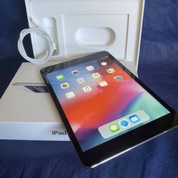 Apple iPad Mini4 128gb 4th Generation w/cover