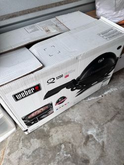 Clothes rack, grill, Dewalt surface cleaner