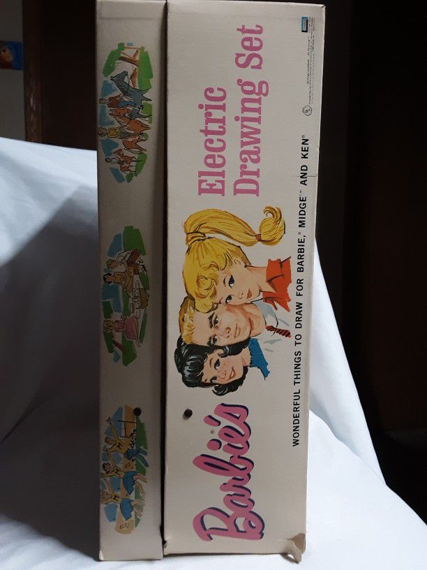Vintage 1963 Barbie's Electric Drawing Set in Box