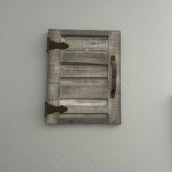 Barn Door Hanging