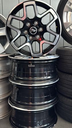 18 inch Mustang Wheels