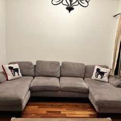 Grey U-Shaped Sectional Sofa with Double Chaise