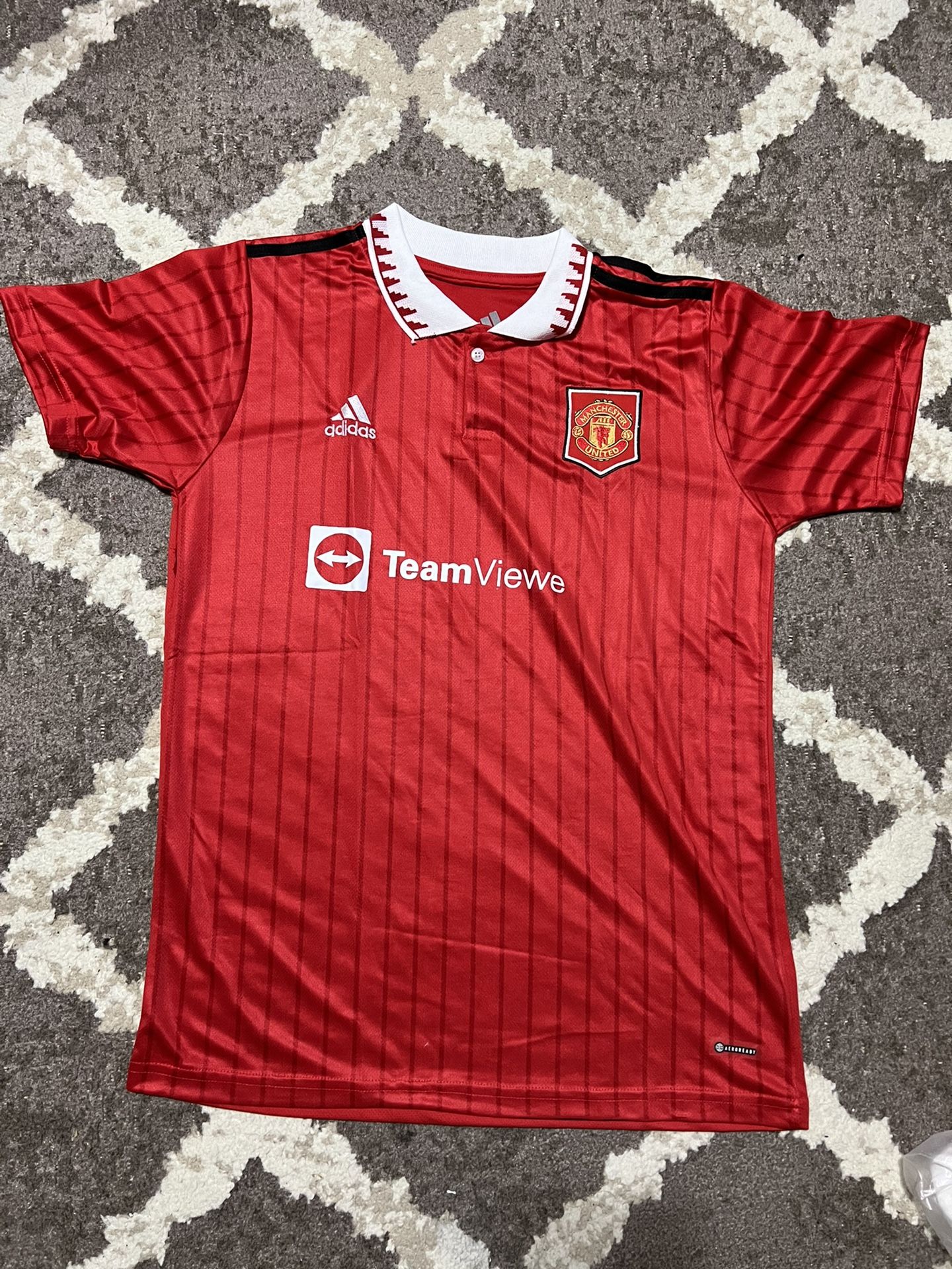 Manchester United Jersey 22-23