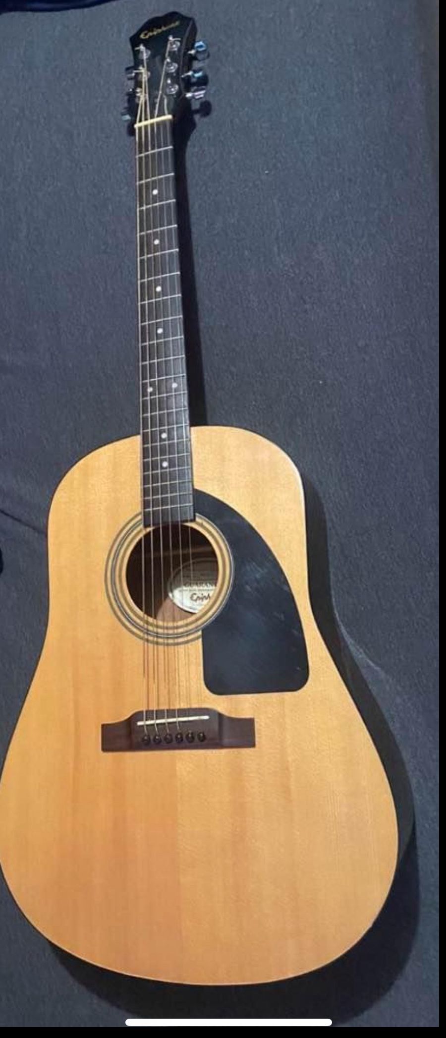 Acoustic Guitar Epiphone