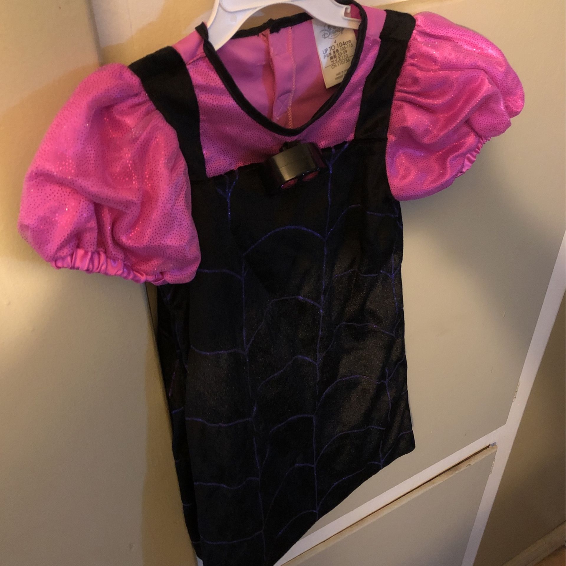 Costume For Girl Size 4