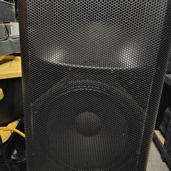 QSC KW152 Powered Speakers - Complete Pro Audio Set