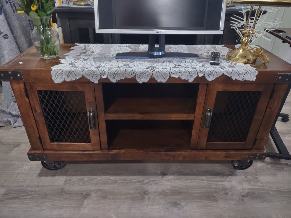 Wooden TV Entertainment Center