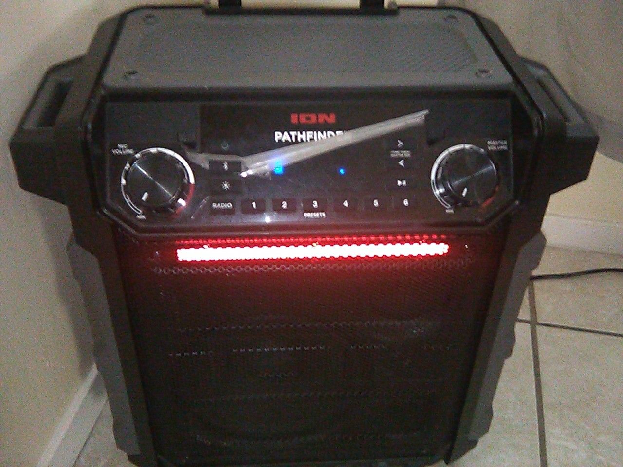 Radio & bluetooh