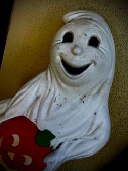 Vintage Halloween decor