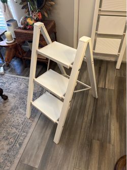 3 Step Ladder/ Step Stool (New)