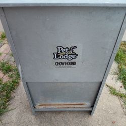 Pet Lodge Feeder 